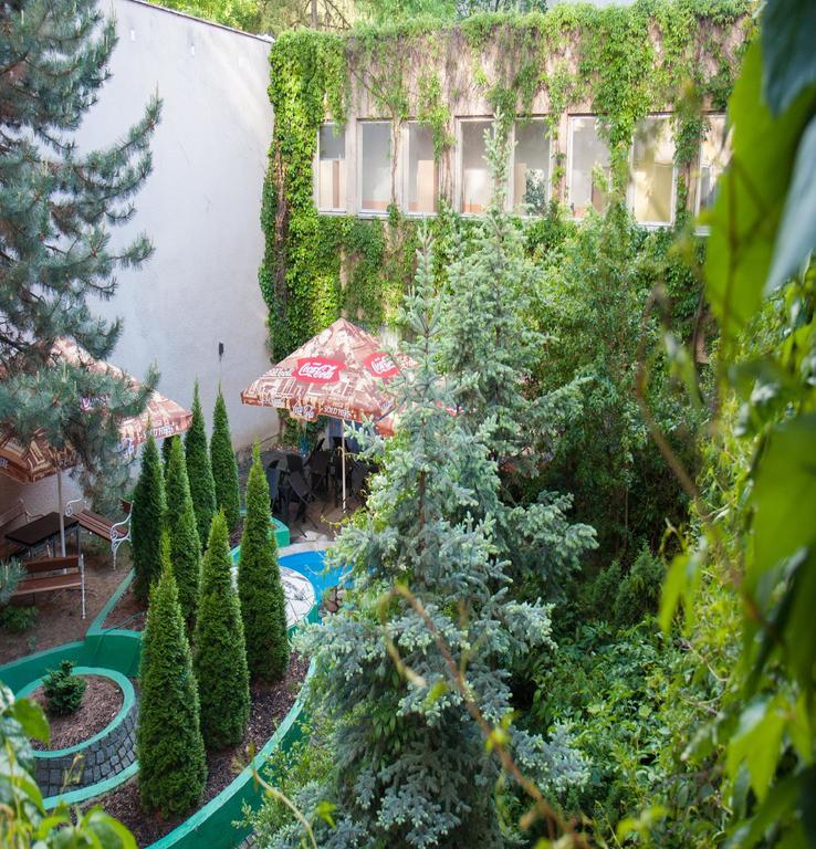 Hotel & Hostel Florian Prague Ngoại thất bức ảnh